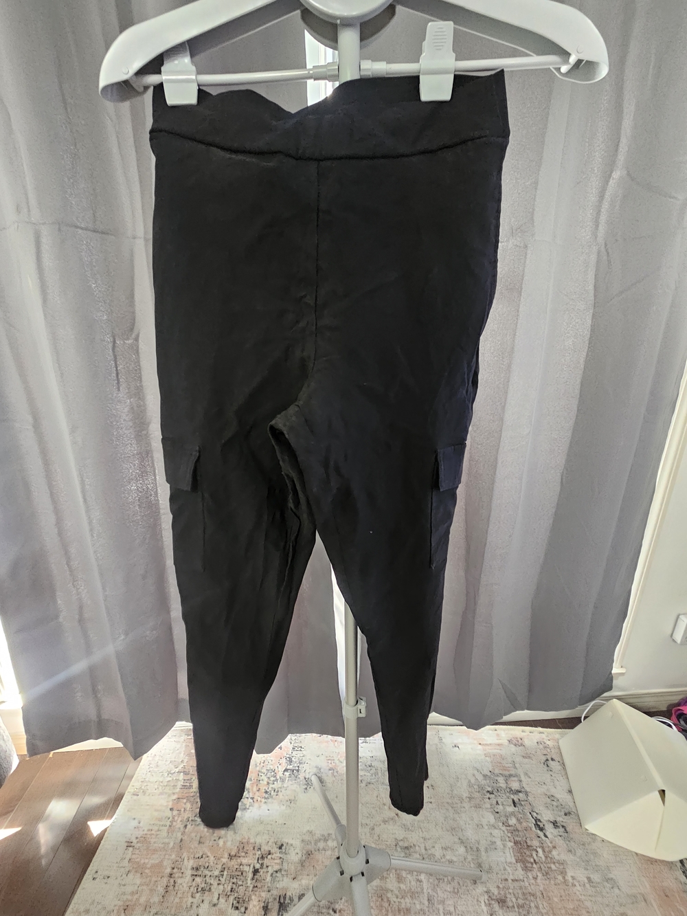 Forever 21 Black V-Neck Top